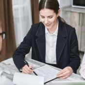 The Benefits of Outsourcing Mortgage Processes
