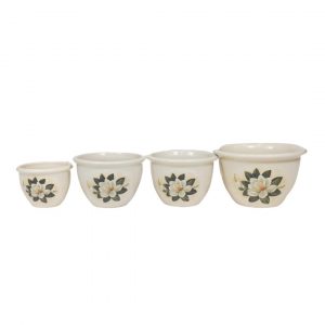 Set of 4 Porcelain Bowls with White Flower Drawing